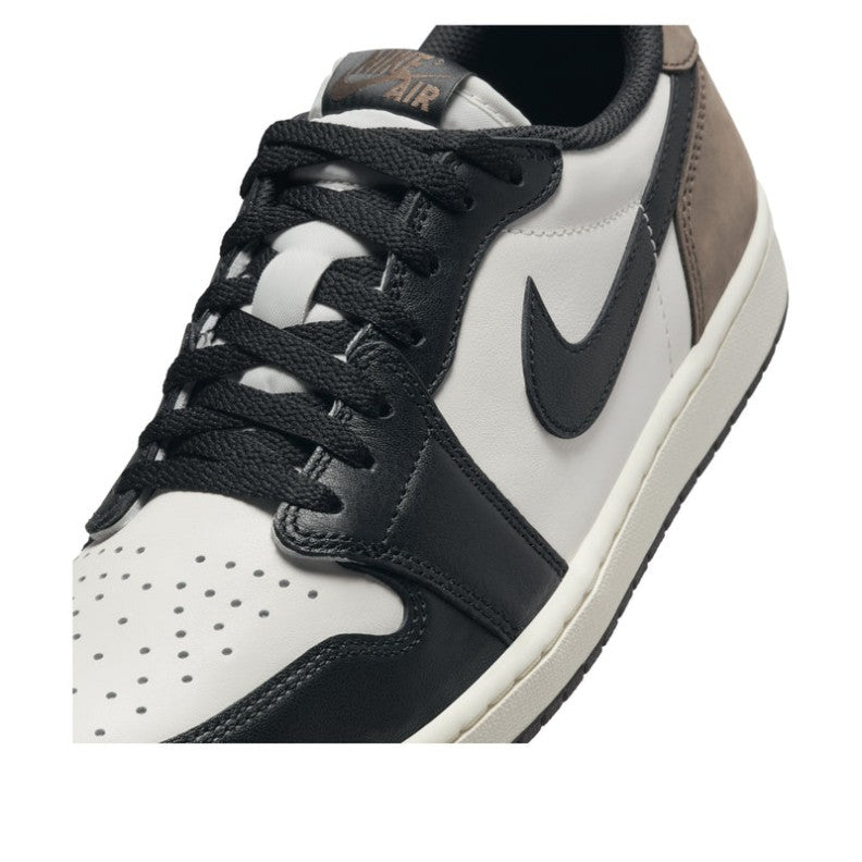 Air Jordan 1 Low OG 'Mocha' CZ0790-102