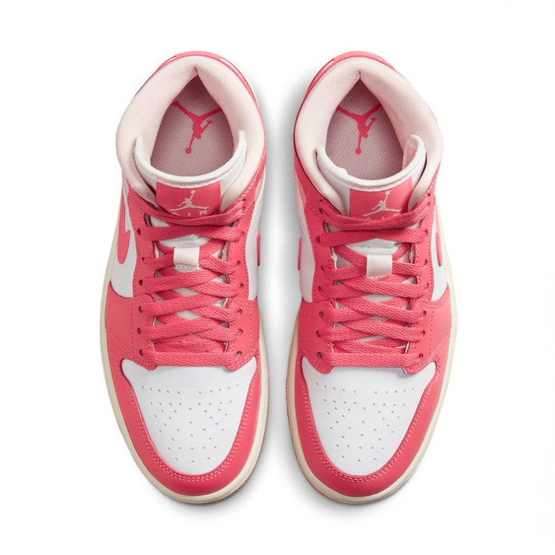 Air Jordan 1 Mid 'Strawberries and Cream' BQ6472-186